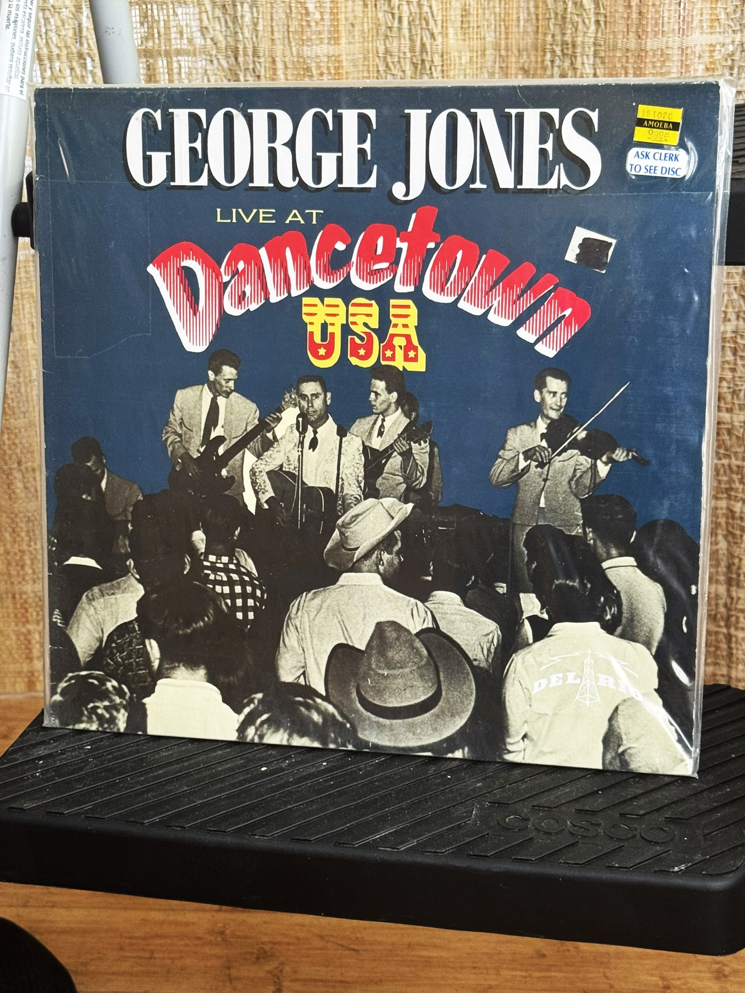George Jones Dance Town